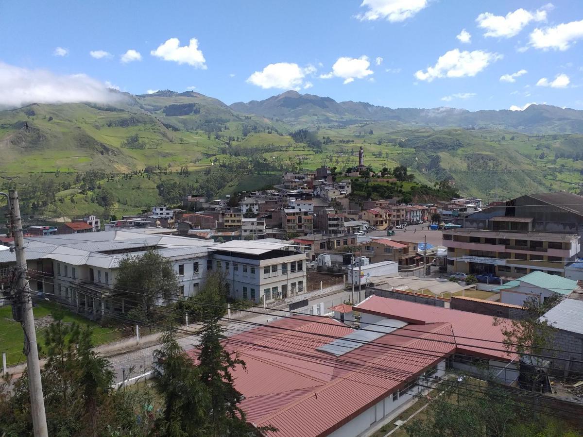 Hostal Resto - Bar "El Penon" Alausí المظهر الخارجي الصورة
