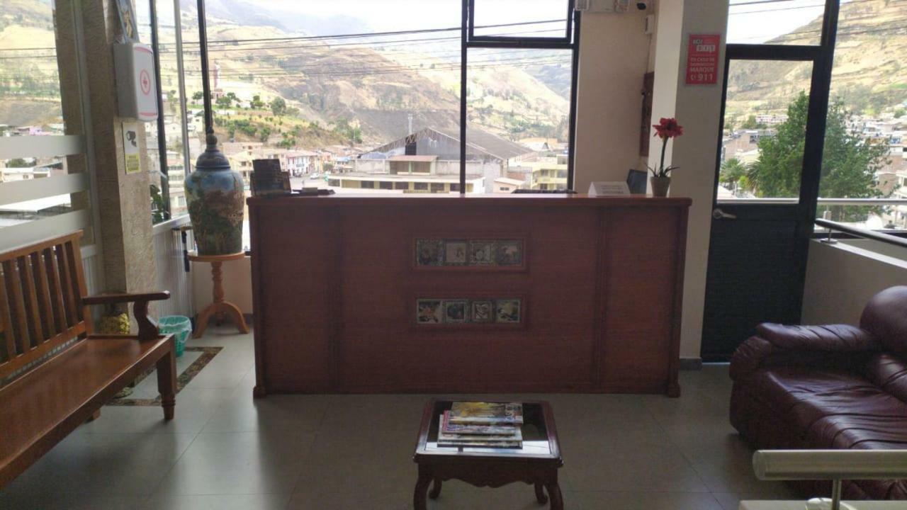 Hostal Resto - Bar "El Penon" Alausí المظهر الخارجي الصورة